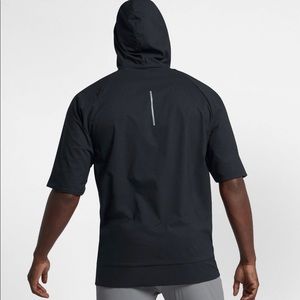 nike flex short sleeve jacket